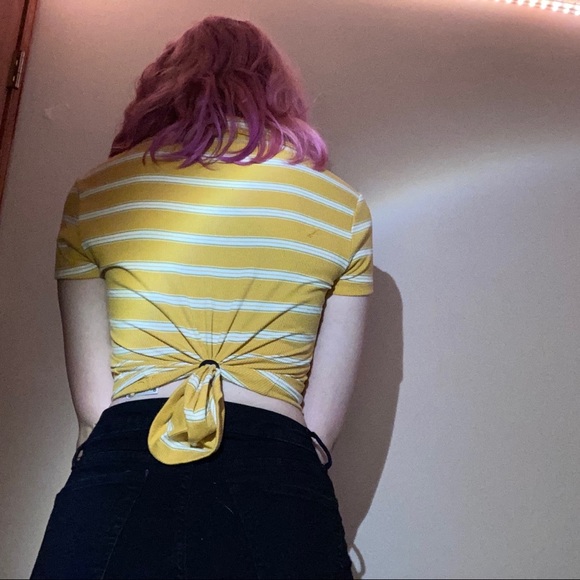 yellow white striped v neck collared crop top - Picture 3 of 3